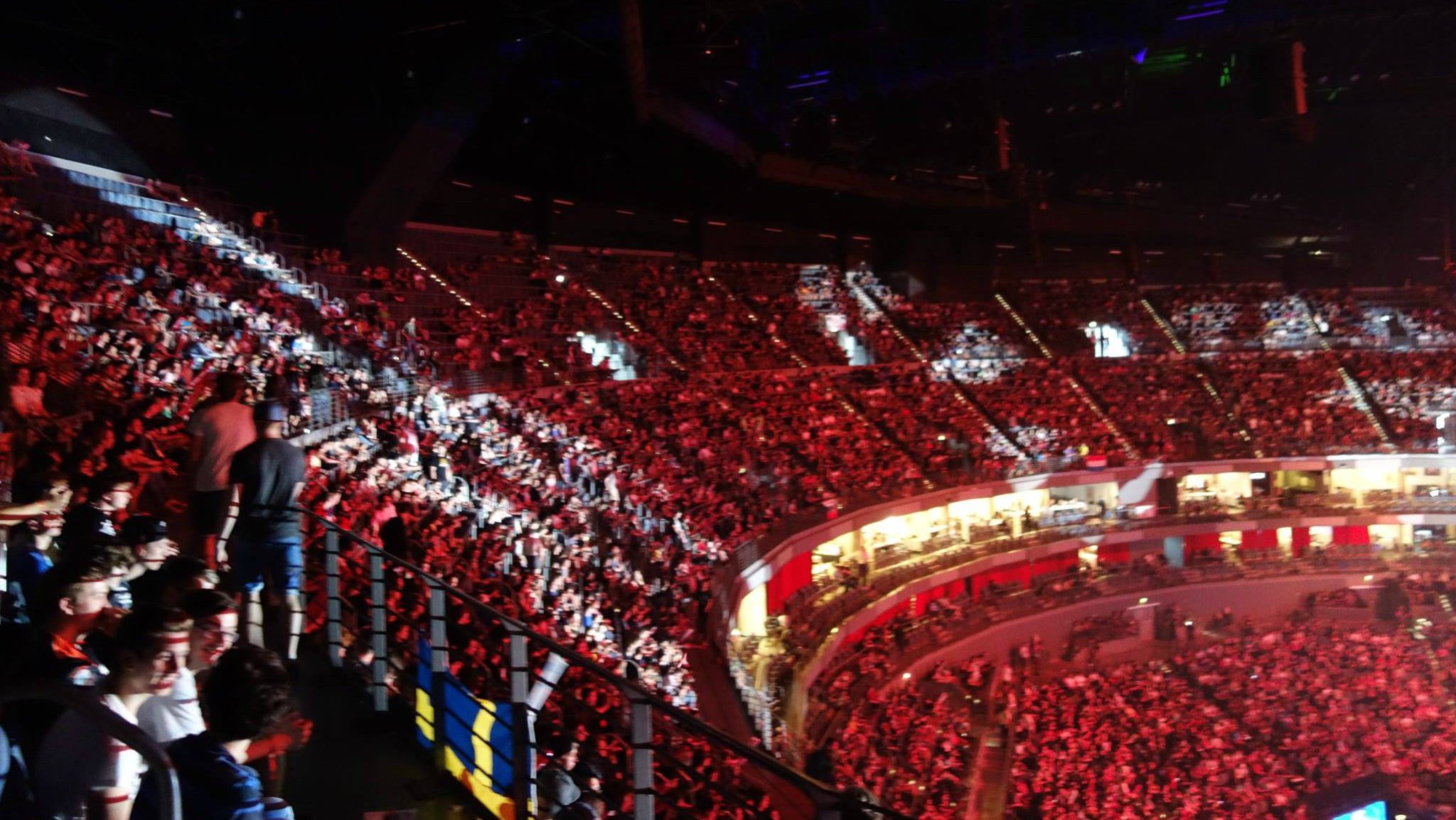 esports_crowds
