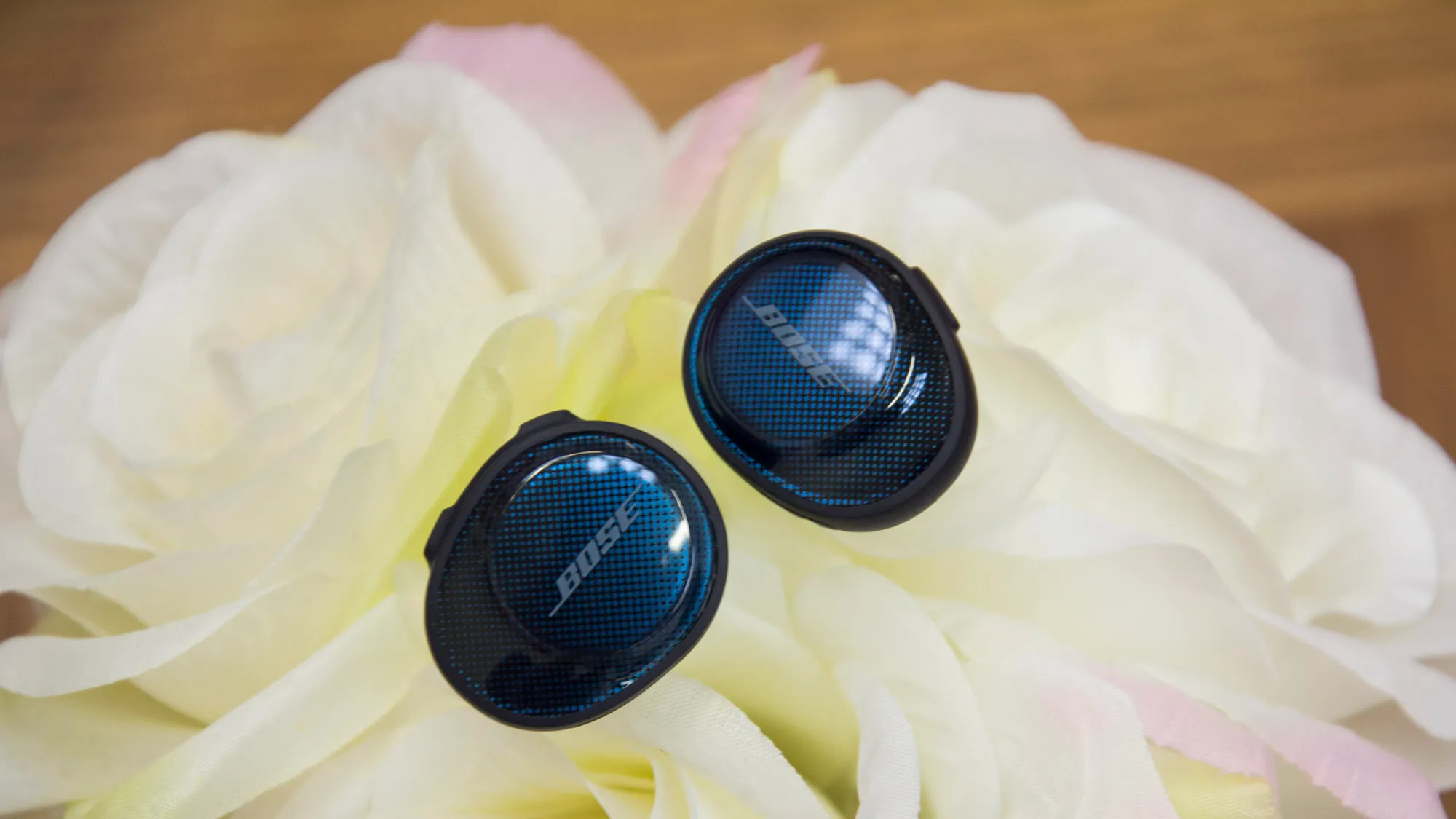 Bose SoundSport Free review: A better-sounding alternative to Apple’s AirPods