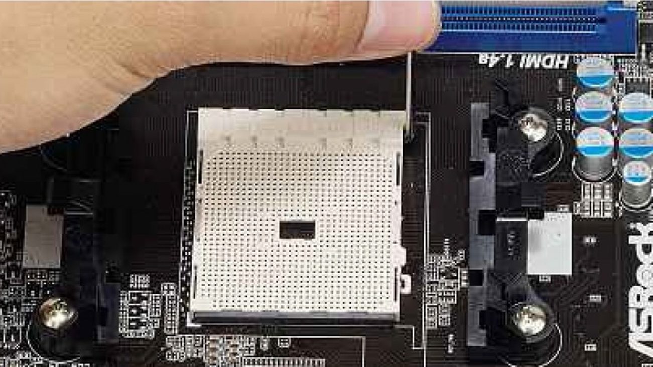 open-the-socket-lever-amd
