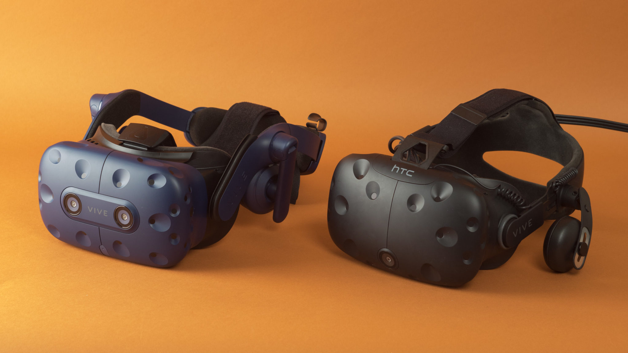 htc_vive_pro_comparison_htc_vive_1