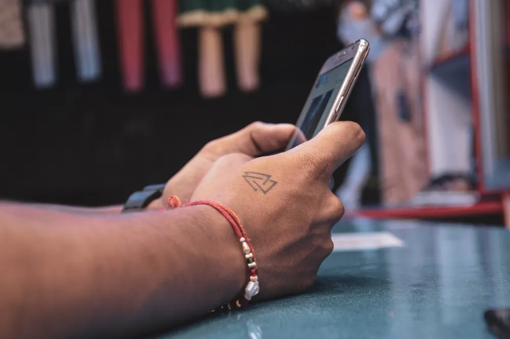 How To Remove Background in Snapseed