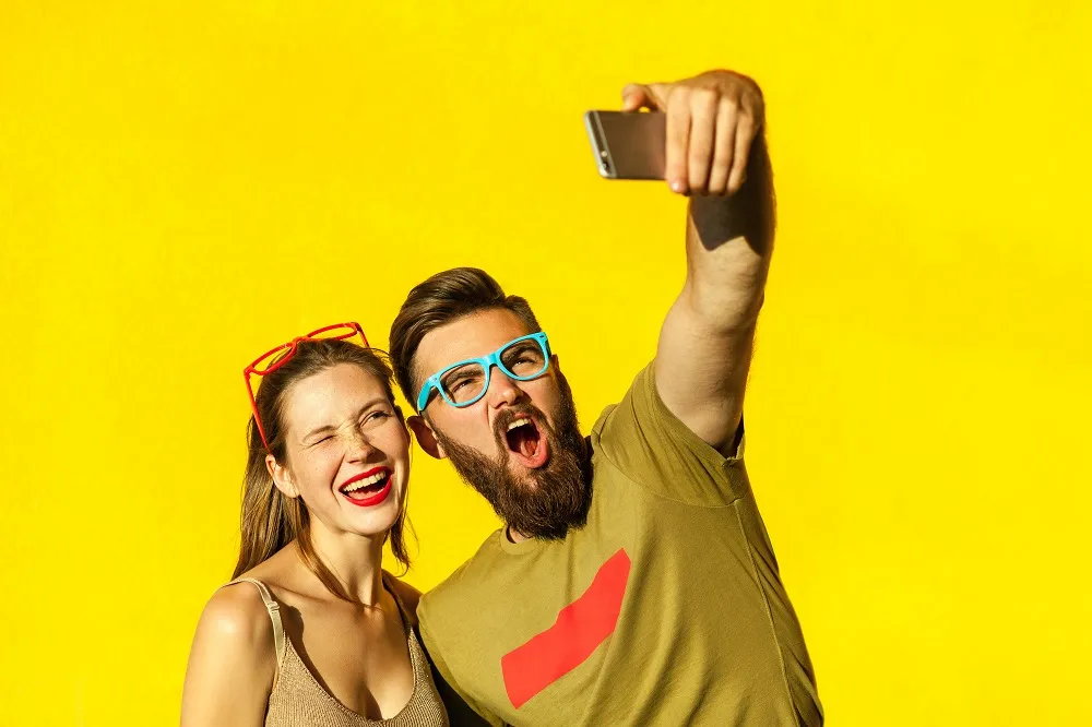How to See Stories on Snapchat Without Following or Adding Someone