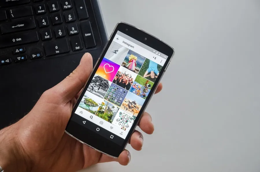 How To Archive or Unarchive Instagram Posts