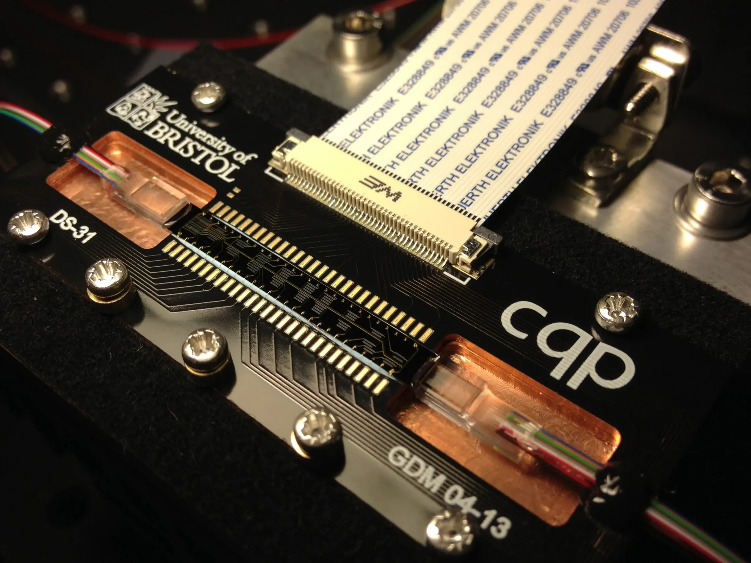 Qcloud: quantum computing’s Raspberry Pi