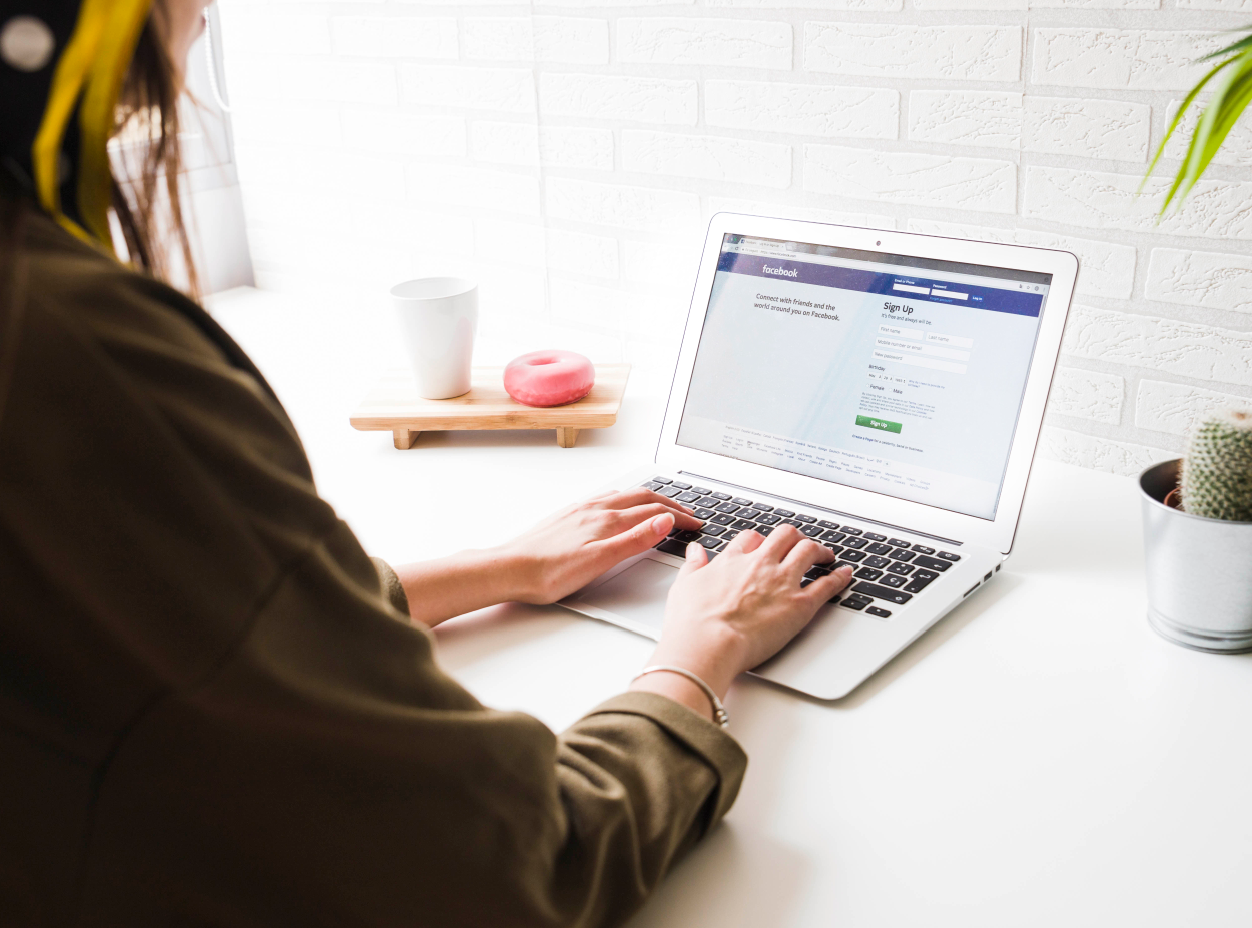 What Does ‘Other Viewers’ Mean for Facebook Stories?