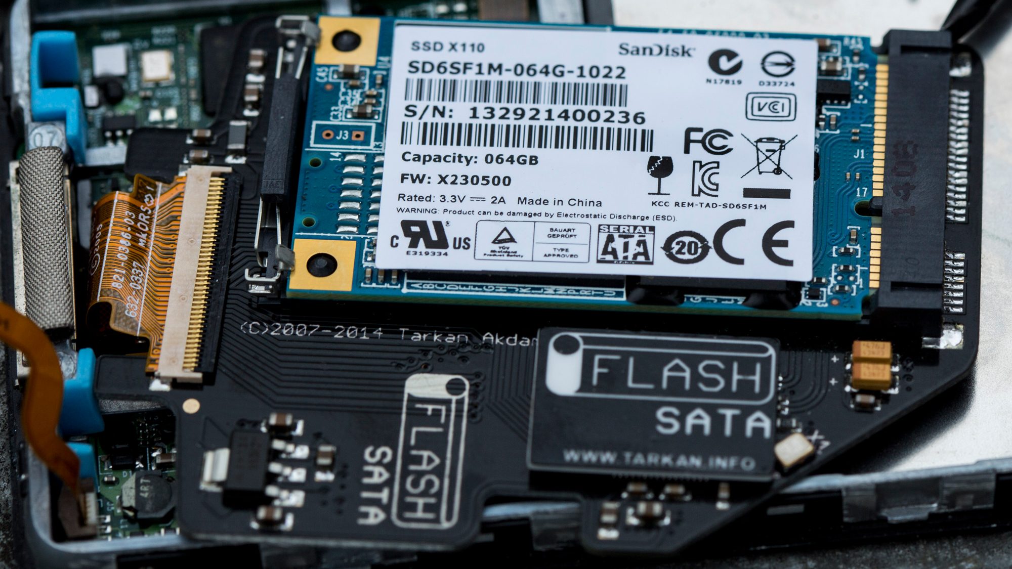 apple-ipod-classic-ssd-upgrade-tarkan-akdam-flash-sata-board