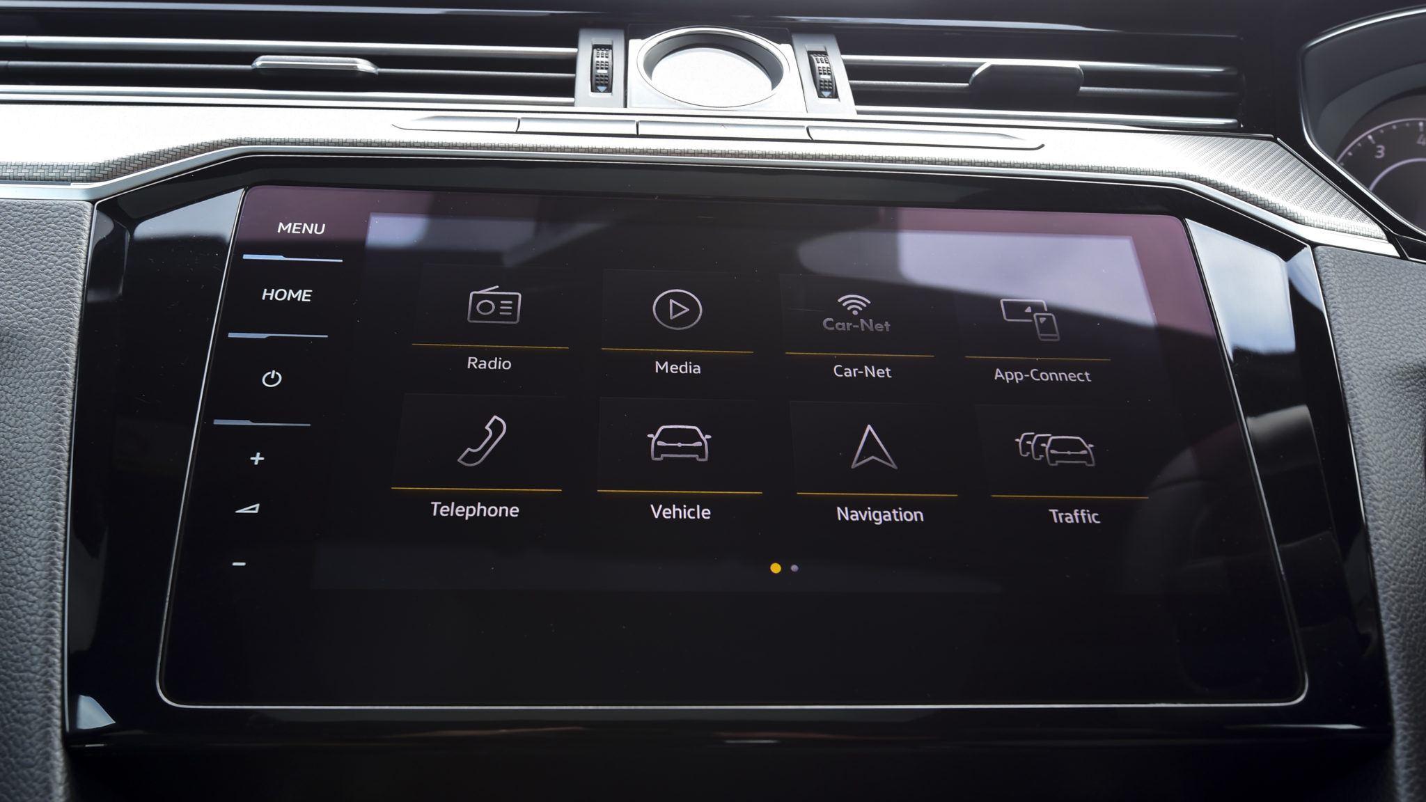volkswagen_arteon_infotainment_screen