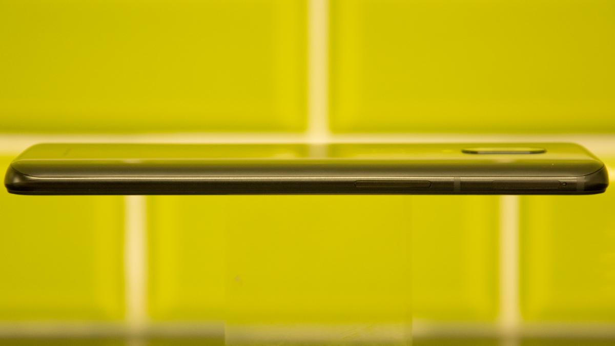oneplus_6t_1