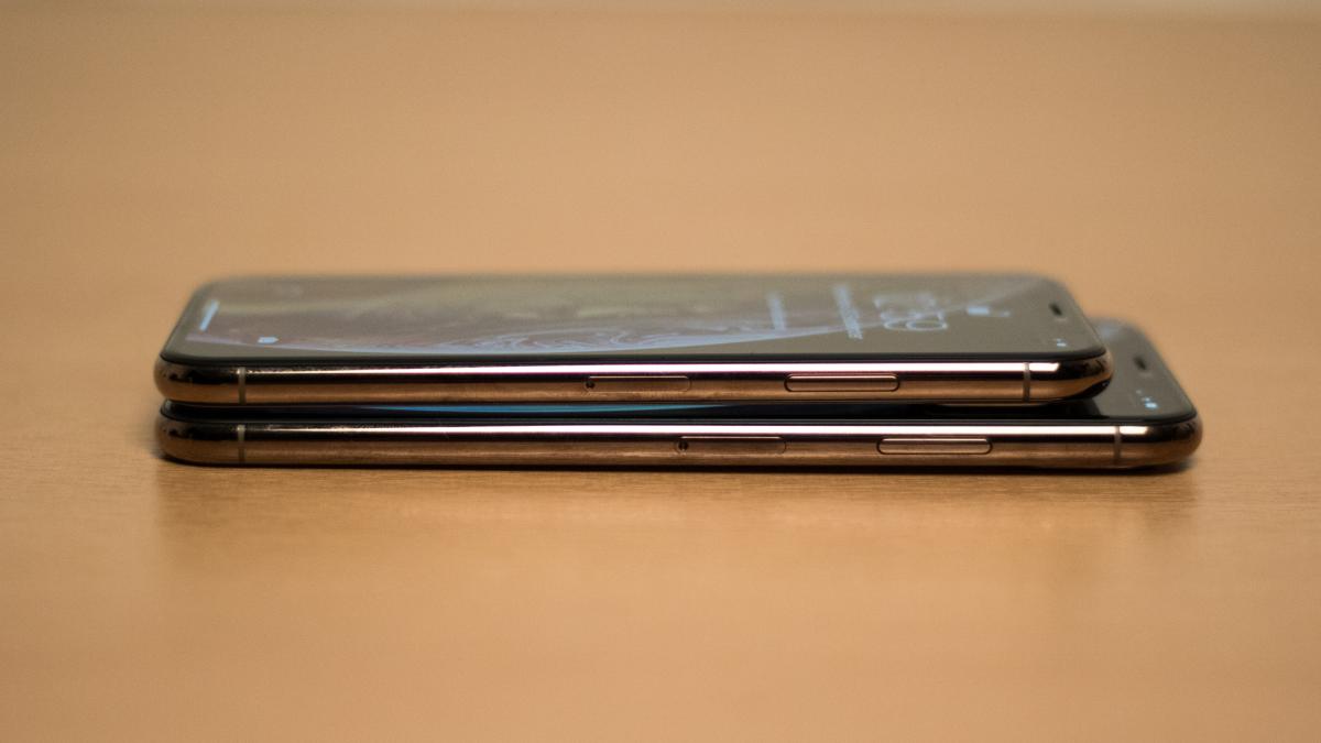 iphone_xs_size_comparison_4