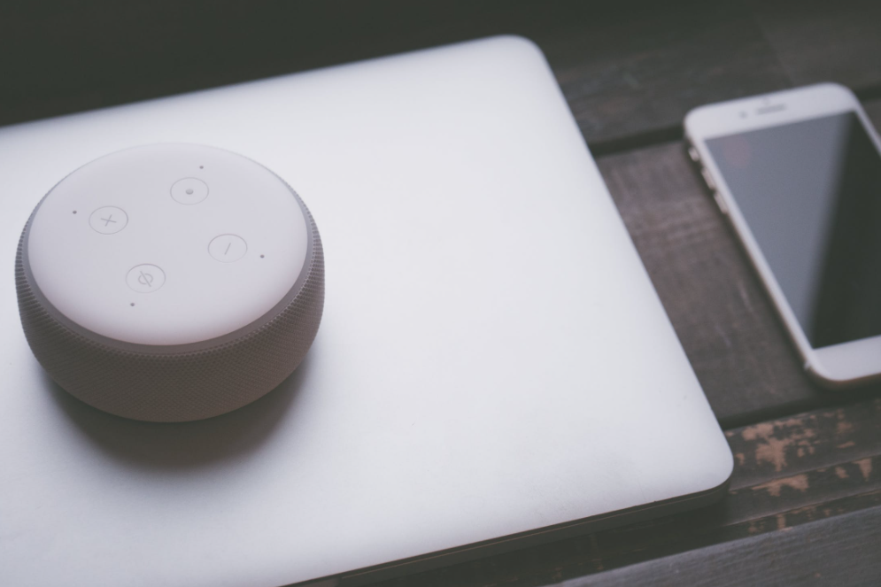 How to Control Lights With an Alexa Device