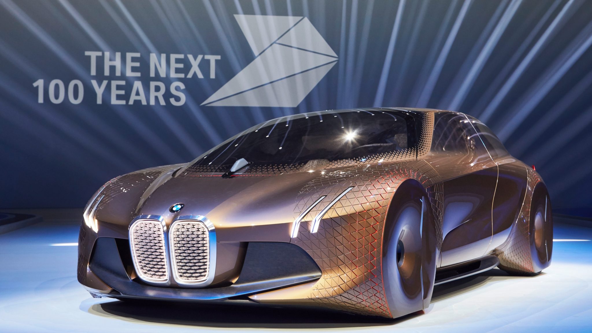 bmw_vision_next_100_1_0