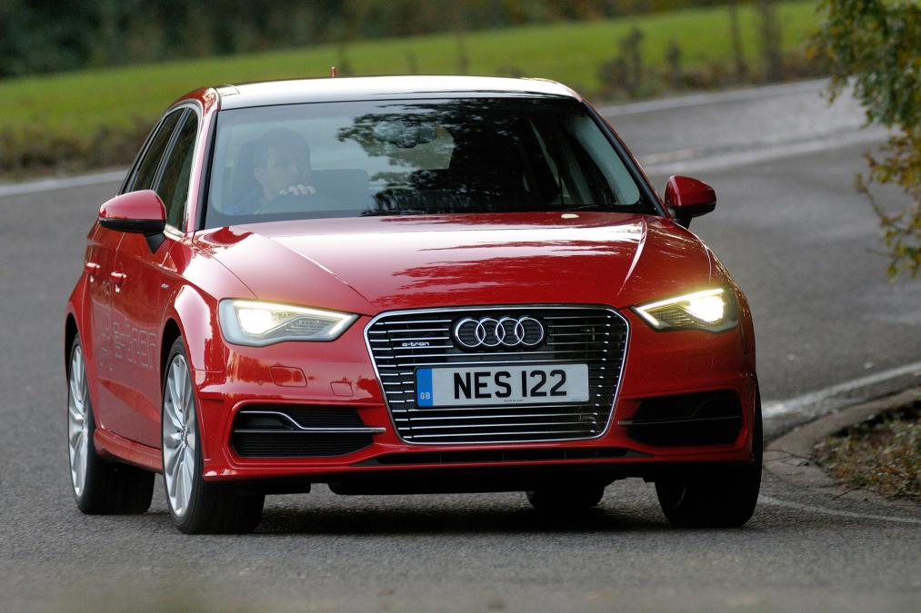 best_hybrid_cars_2016_hybrid_audi_etron